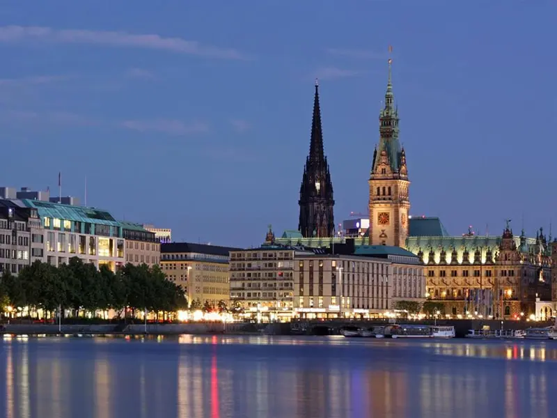 Organic raw materials shipped through Port of Hamburg – reliable gateway to Central Europe